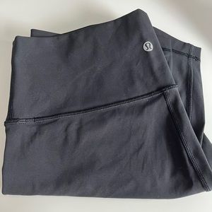 Lululemon Leggings - Wunder Under High-Rise Tight 25” *Full-On Luxtreme. Size 8
